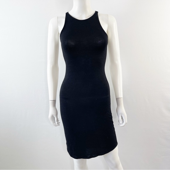 Wilfred Dresses & Skirts - Wilfred Free Aritzia Black BRUNI Sleeveless Bodycon Stretch Midi Dress Size XS